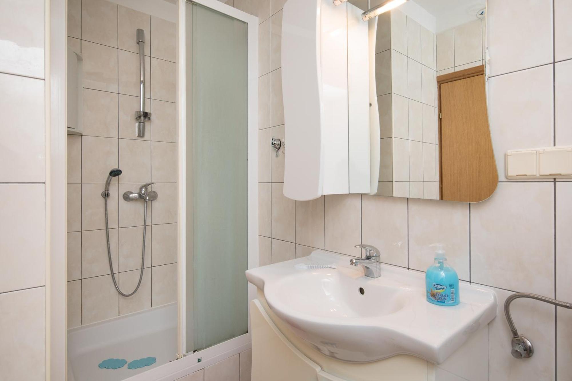 Beach Penthouse Diamond โอมิช ห้อง รูปภาพ