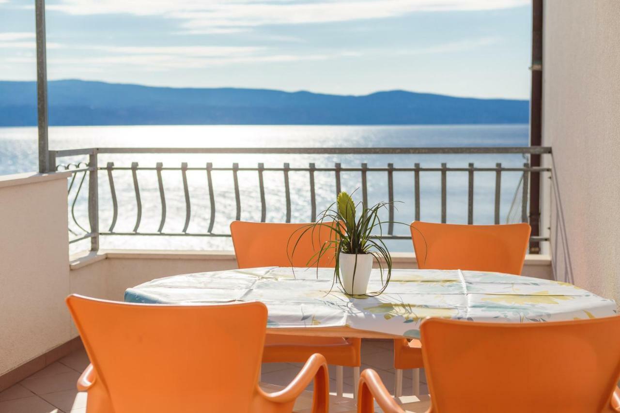 Beach Penthouse Diamond โอมิช ภายนอก รูปภาพ